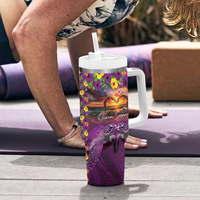 Hawaiian Turtle Love Ocean Serenade Honu Honi Ihu Custom Stanley Quencher 40Oz Stainless Steel Tumbler With Handle - Image 6