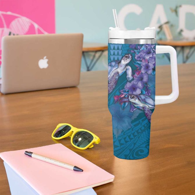 Hawaiian Turtle Love Sweet Hibiscus And Kakau Sapphire Color Custom Stanley Quencher 40Oz Stainless Steel Tumbler With Handle - Image 5