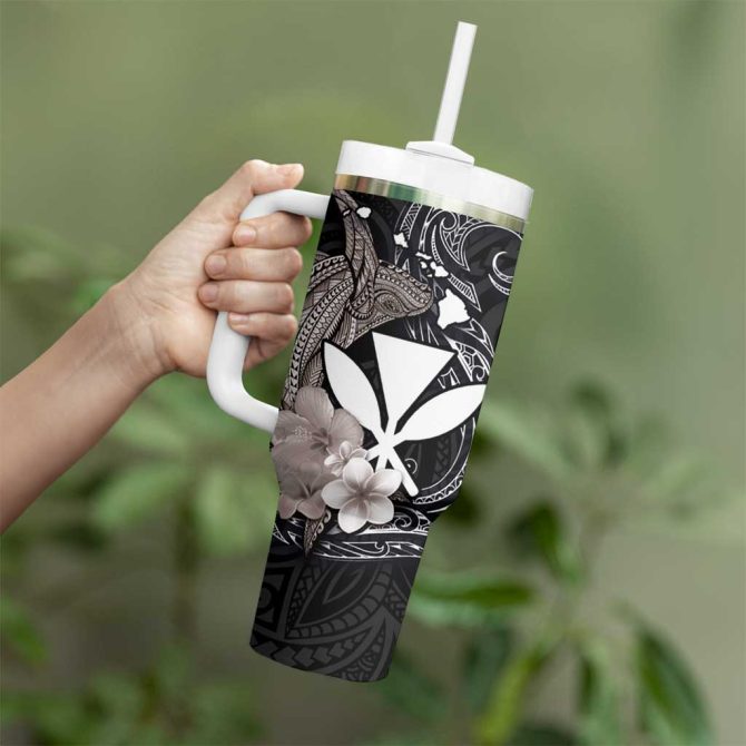Hawaiian Whale And Kanaka Maoli Symbol Hibiscus Custom Stanley Quencher 40Oz Stainless Steel Tumbler With Handle - Image 2