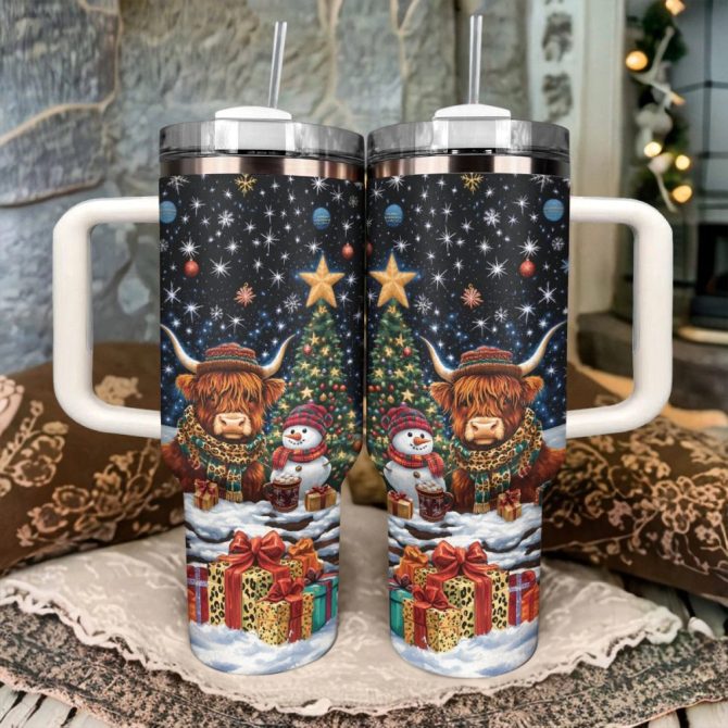 Highland Cow Festive Christmas Custom Stanley Quencher 40Oz Stainless Steel Tumbler With Handle - Image 3