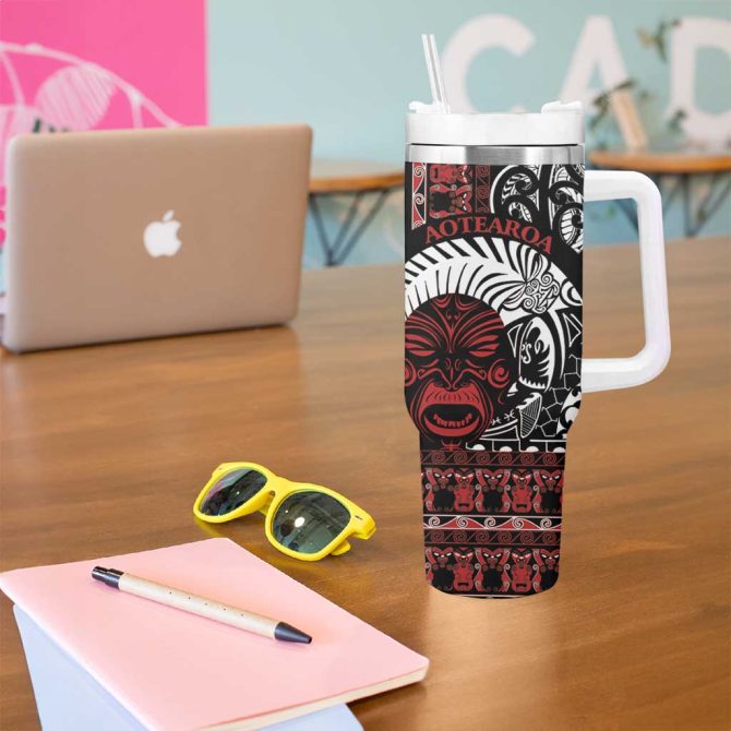 Honour The Treaty New Zealand Toitu Te Tiriti Indigenous Maori Face Custom Stanley Quencher 40Oz Stainless Steel Tumbler With Handle - Image 5