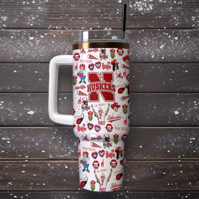 Nebraska Cornhuskers Ncaa Sports Custom Stanley Quencher 40Oz Stainless Steel Tumbler With Handle - Image 2