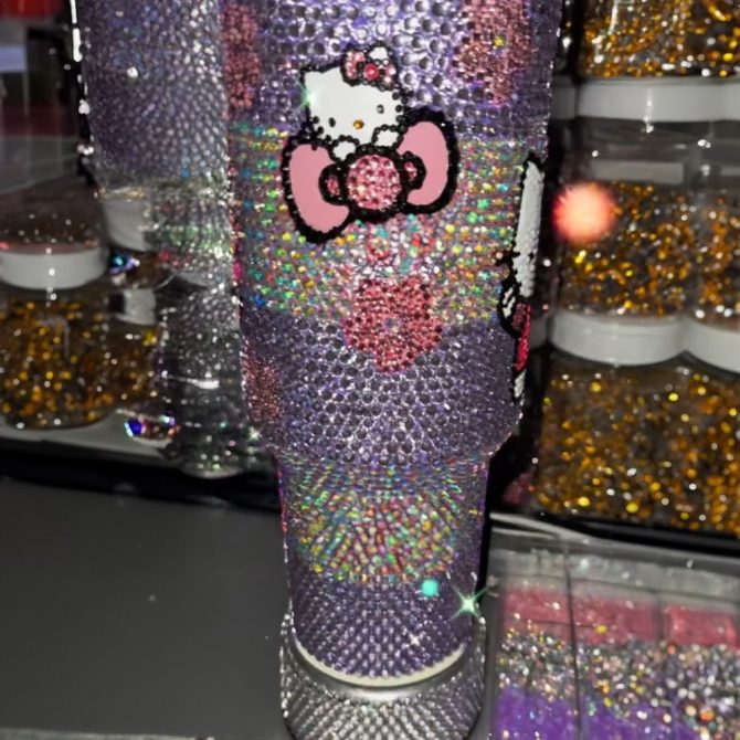 Rhinestone Bling Hello Kitty Cartoon Custom Stanley Quencher 40Oz Stainless Steel Tumbler With Handle - Image 4