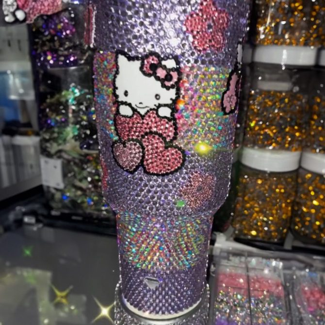 Rhinestone Bling Hello Kitty Cartoon Custom Stanley Quencher 40Oz Stainless Steel Tumbler With Handle - Image 2