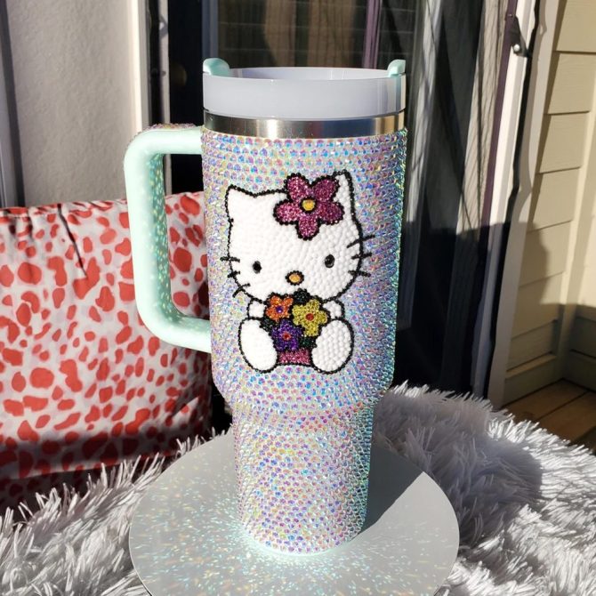 Rhinestone Bling Hello Kitty Cartoon Custom Stanley Quencher 40Oz Stainless Steel Tumbler With Handle