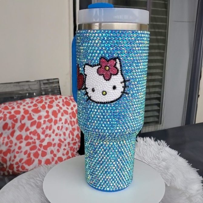 Rhinestone Bling Hello Kitty Cartoon Custom Stanley Quencher 40Oz Stainless Steel Tumbler With Handle - Image 3