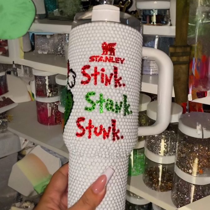 Rhinestone Bling The Grinch Christmas Cartoon Custom Stanley Quencher 40Oz Stainless Steel Tumbler With Handle - Image 3