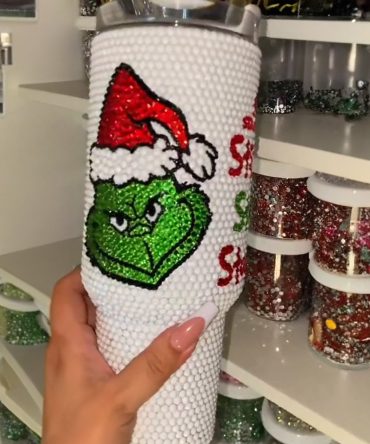 Rhinestone Bling The Grinch Christmas Cartoon Custom Stanley Quencher 40Oz Stainless Steel Tumbler With Handle