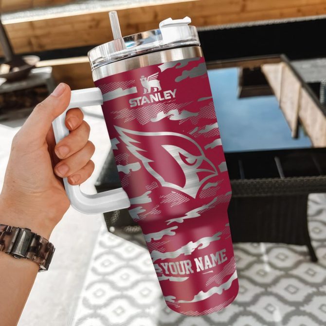 Arizona Cardinals Nfl Camo Pattern Custom Stanley Quencher 40Oz Stainless Steel Tumbler With Handle - Image 3