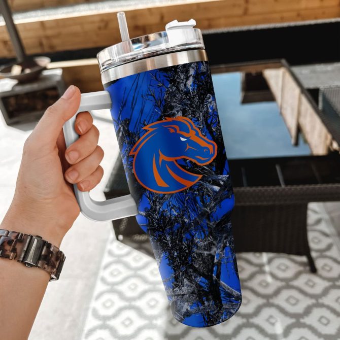 Boise State Broncos Ncaa Hunting Custom Stanley Quencher 40Oz Stainless Steel Tumbler With Handle - Image 2