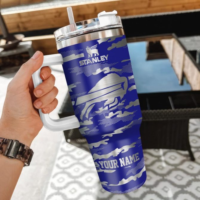 Buffalo Bills Nfl Camo Pattern Custom Stanley Quencher 40Oz Stainless Steel Tumbler With Handle - Image 3