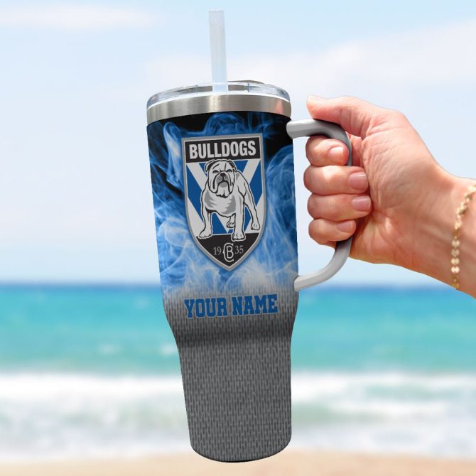 Canterbury Bulldogs Nrl Flame Effect Custom Stanley Quencher 40Oz Stainless Steel Tumbler With Handle - Image 2