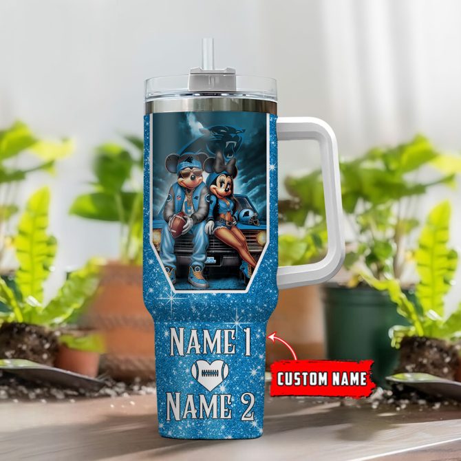 Carolina Panthers Nfl Mickey And Minnie Couple Custom Stanley Quencher 40Oz Stainless Steel Tumbler With Handle - Image 2
