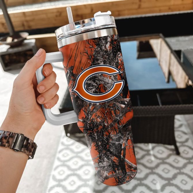 Chicago Bears Nfl Hunting Custom Stanley Quencher 40Oz Stainless Steel Tumbler With Handle - Image 2