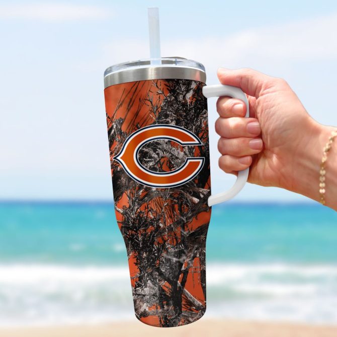 Chicago Bears Nfl Hunting Custom Stanley Quencher 40Oz Stainless Steel Tumbler With Handle - Image 3