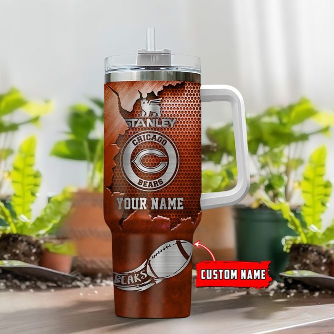 Chicago Bears Nfl Metal Style Custom Stanley Quencher 40Oz Stainless Steel Tumbler With Handle - Image 2