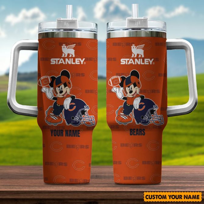 Chicago Bears Nfl Mickey Mouse Custom Stanley Quencher 40Oz Stainless Steel Tumbler With Handle