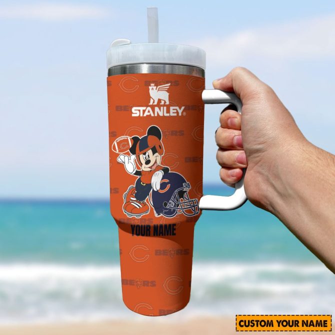 Chicago Bears Nfl Mickey Mouse Custom Stanley Quencher 40Oz Stainless Steel Tumbler With Handle - Image 2
