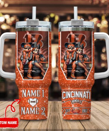 Cincinnati Bengals Nfl Mickey And Minnie Couple Custom Stanley Quencher 40Oz Stainless Steel Tumbler With Handle
