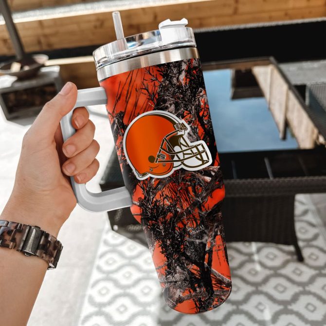 Cleveland Browns Nfl Hunting Custom Stanley Quencher 40Oz Stainless Steel Tumbler With Handle - Image 2