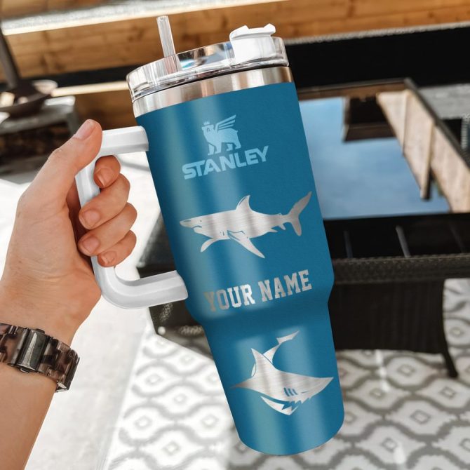 Cronulla-Sutherland Sharks Nrl Custom Stanley Quencher 40Oz Stainless Steel Tumbler With Handle - Image 3