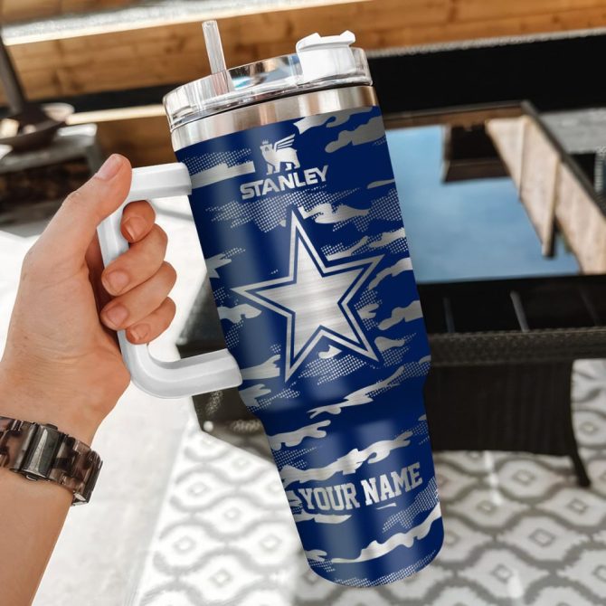 Dallas Cowboys Nfl Camo Pattern Custom Stanley Quencher 40Oz Stainless Steel Tumbler With Handle - Image 3