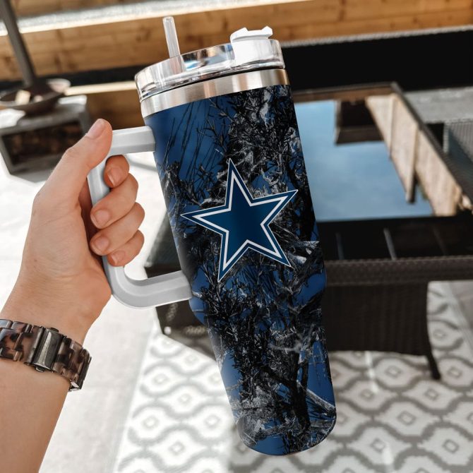 Dallas Cowboys Nfl Hunting Custom Stanley Quencher 40Oz Stainless Steel Tumbler With Handle - Image 2