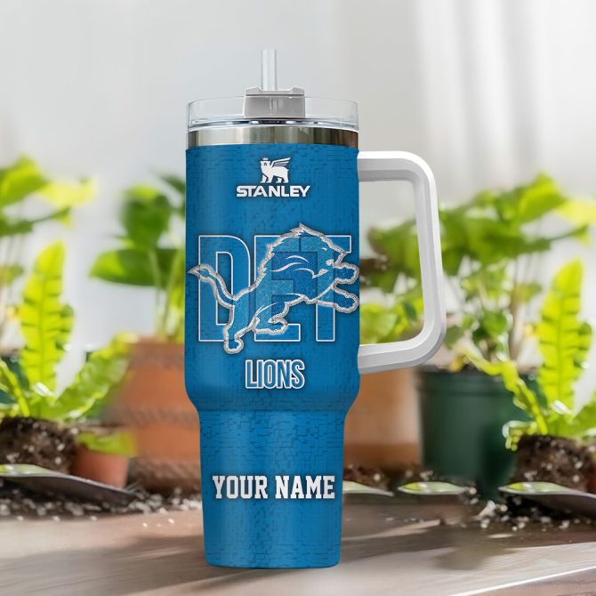 Detroit Lions Nfl 3D Logo Custom Stanley Quencher 40Oz Stainless Steel Tumbler With Handle - Image 2