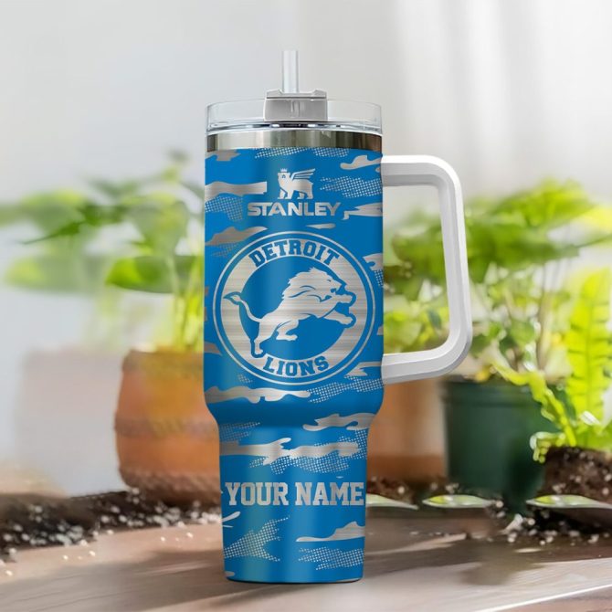 Detroit Lions Nfl Camo Pattern Custom Stanley Quencher 40Oz Stainless Steel Tumbler With Handle - Image 2