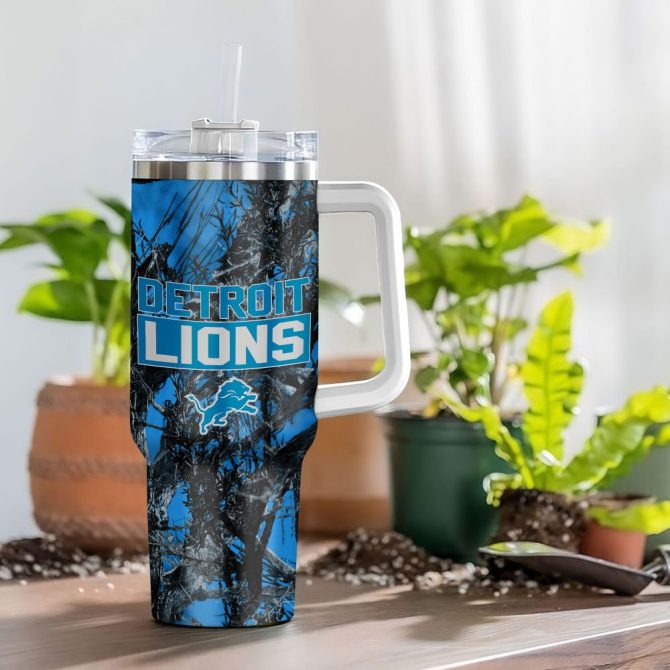 Detroit Lions Nfl Hunting Custom Stanley Quencher 40Oz Stainless Steel Tumbler With Handle - Image 4
