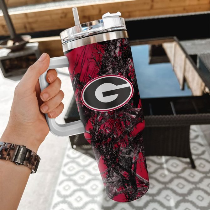 Georgia Bulldogs Ncaa Hunting Custom Stanley Quencher 40Oz Stainless Steel Tumbler With Handle - Image 2