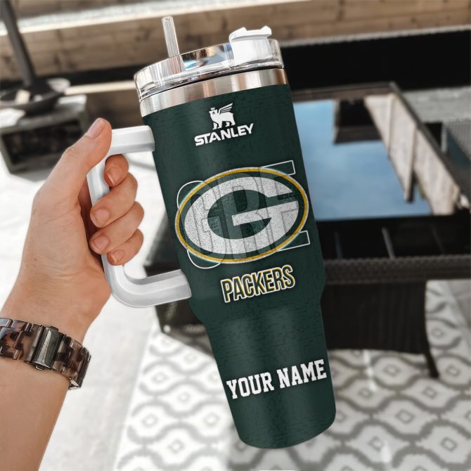 Green Bay Packers Nfl 3D Logo Custom Stanley Quencher 40Oz Stainless Steel Tumbler With Handle - Image 3