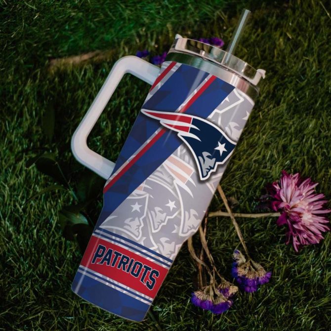 New England Patriots Nfl Custom Stanley Quencher 40Oz Stainless Steel Tumbler With Handle - Image 6