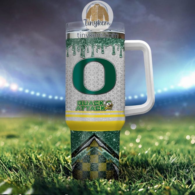 Oregon Ducks Glitter Ncaa Custom Stanley Quencher 40Oz Stainless Steel Tumbler With Handle - Image 4