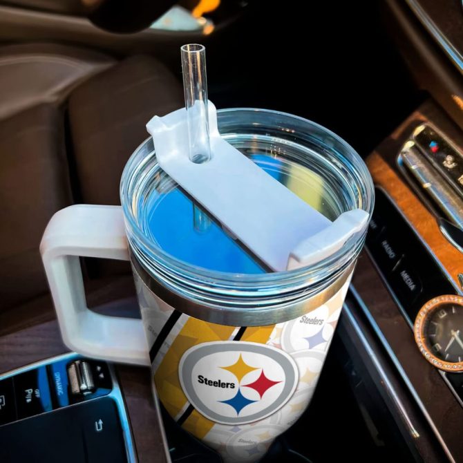 Pittsburgh Steelers Nfl Custom Stanley Quencher 40Oz Stainless Steel Tumbler With Handle - Image 4