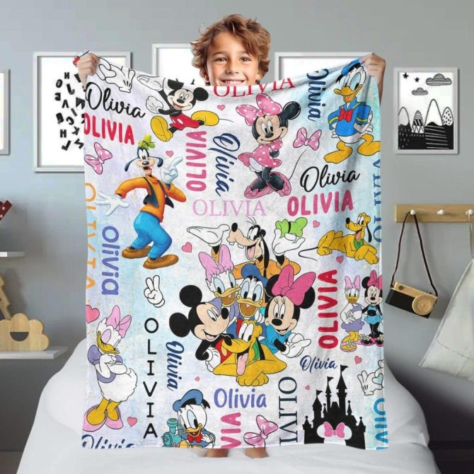 Cozy Kids' Disney Blanket With Mickey & Friends - Personalized Name Gift