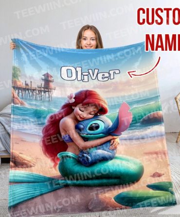 Custom Name Beach Blanket - Personalized Mermaid & Alien Design - Perfect Gift!