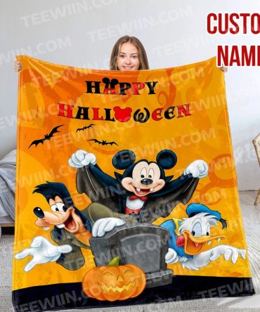 Custom Halloween Blanket With Cartoon Characters – Cozy, Fun & Personalized Gift!