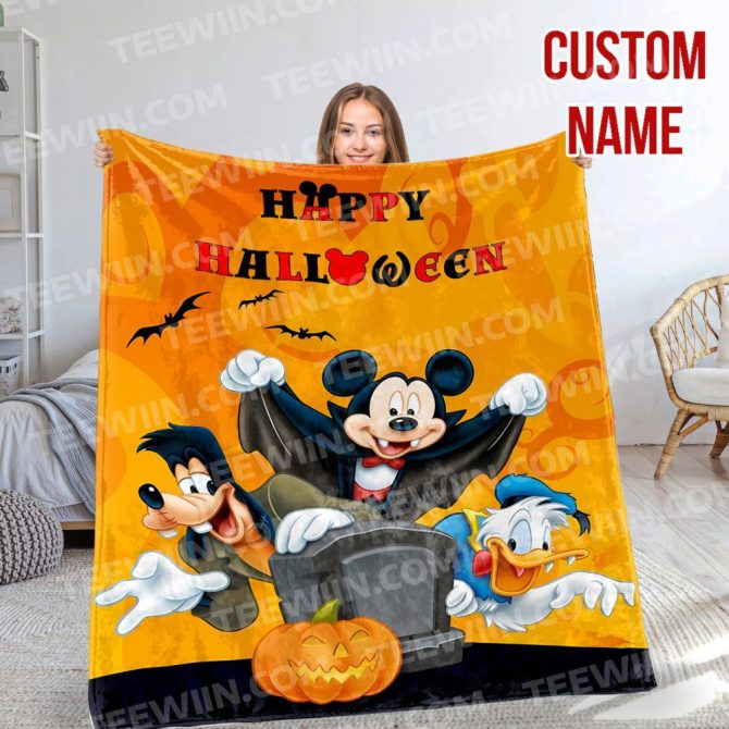 Custom Halloween Blanket With Cartoon Characters – Cozy, Fun & Personalized Gift!