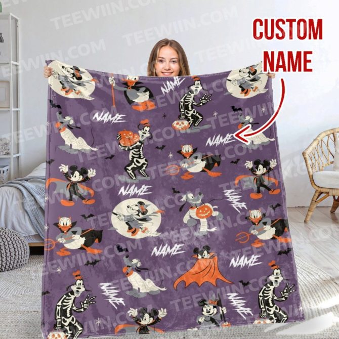 Custom Name Halloween Blanket - Cozy Personalized Cartoon Character Throw For Kids & Adults