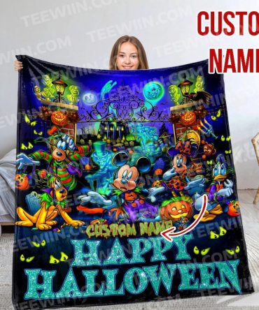 Custom Name Halloween Blanket - Cozy, Fun & Personalized Gift For Kids And Adults