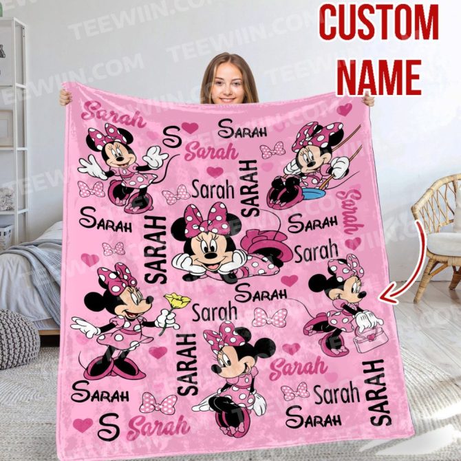 Personalized Minnie Mouse Blanket - Custom Name Gift For Kids - Cute & Cozy Pink Throw