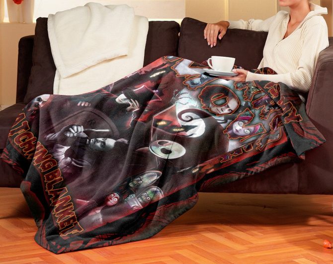 Cozy Horror Movie Blanket – Perfect For Movie Nights & Chilling Evenings! - Image 3