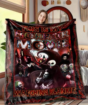 Cozy Horror Movie Blanket – Perfect For Movie Nights & Chilling Evenings!