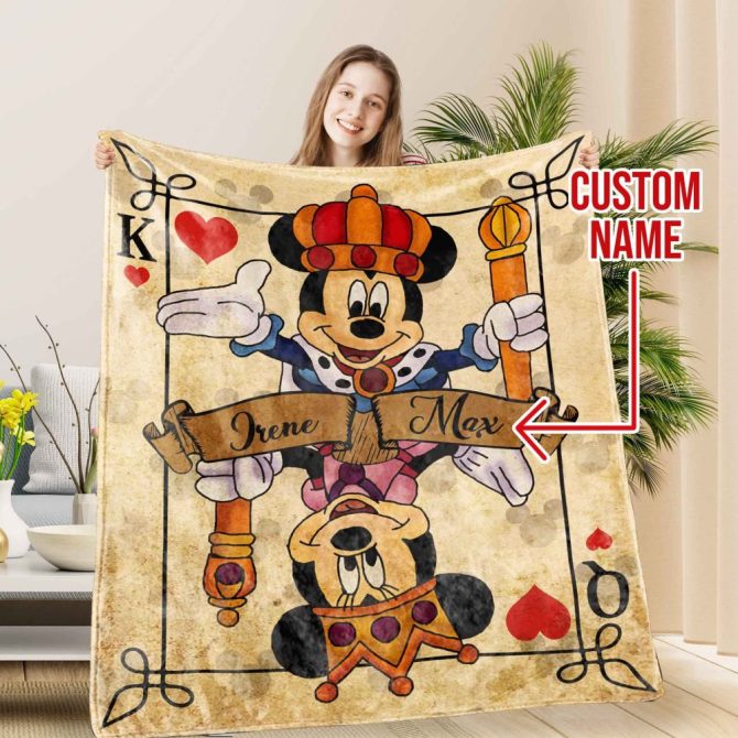 Personalized King & Queen Blanket - Custom Names, Cozy Gift For Couples