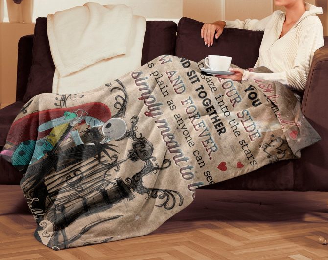 Custom Cozy Blanket - Romantic Quote & Iconic Design - Perfect Gift For Couples - Image 4