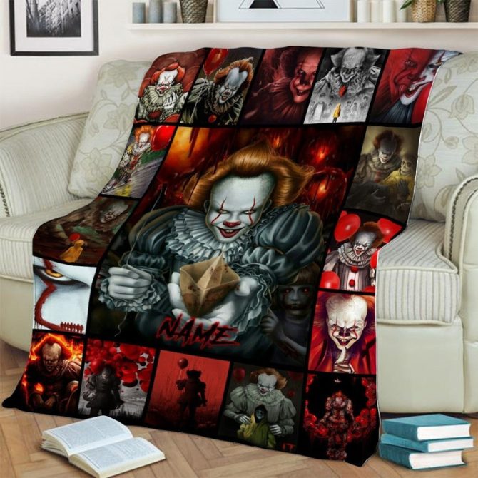 Custom Horror Movie Blanket - Cozy Fleece Throw With Iconic Clown Design - Perfect For Fans & Gifts - Image 4