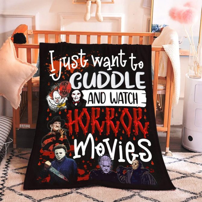 Custom Name Horror Movie Blanket - Perfect For Cuddling & Movie Nights - Image 4