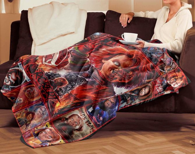 Customize Your Horror Movie Blanket – Add Your Name To This Chilling Design! - Image 4