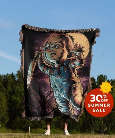 Spooky Horror Blanket - Cozy Up With Eerie Style - Limited Stock!